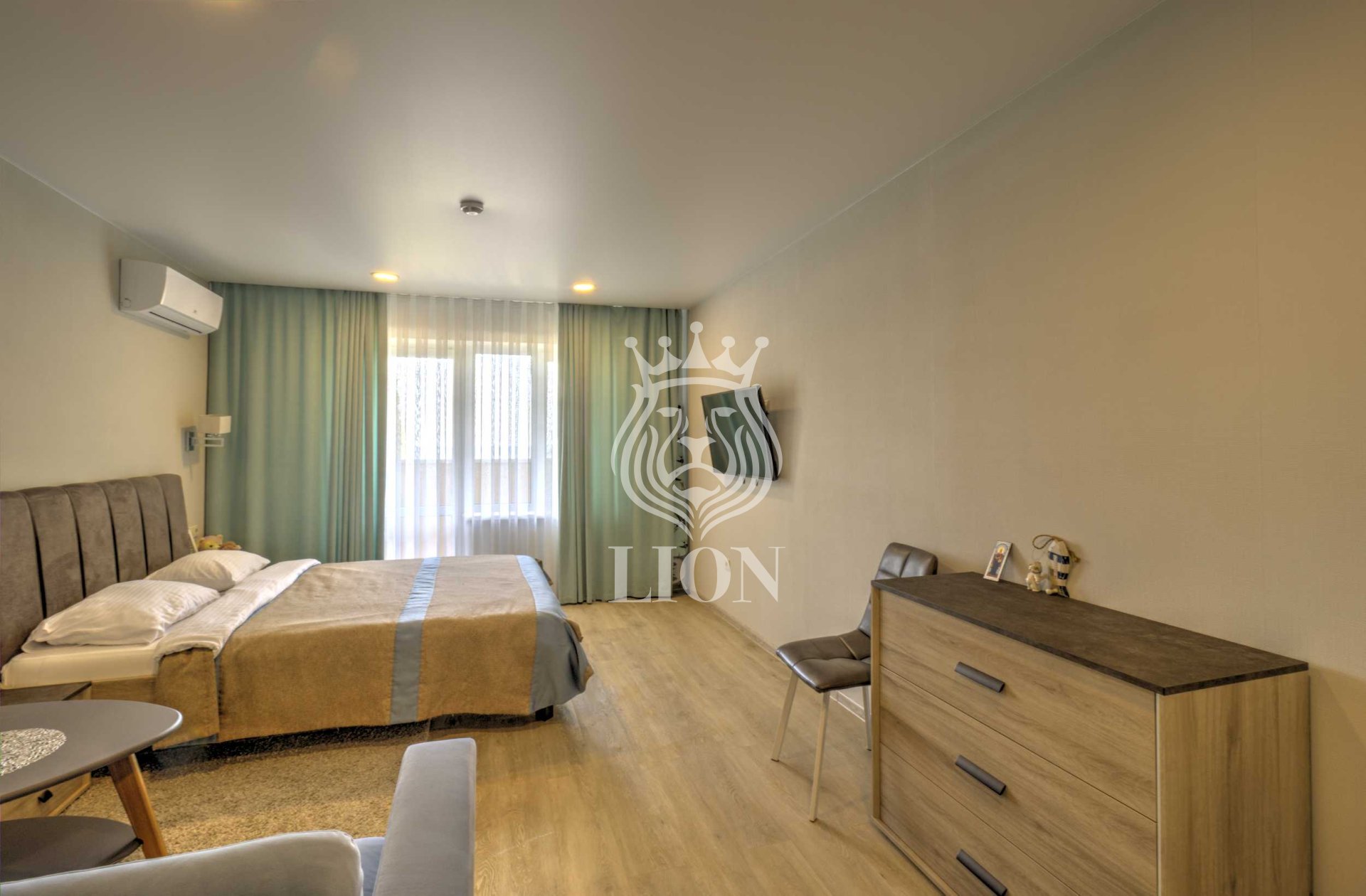 10-к апартаменты 283 м² 2/3 эт., Набережная — фото 8