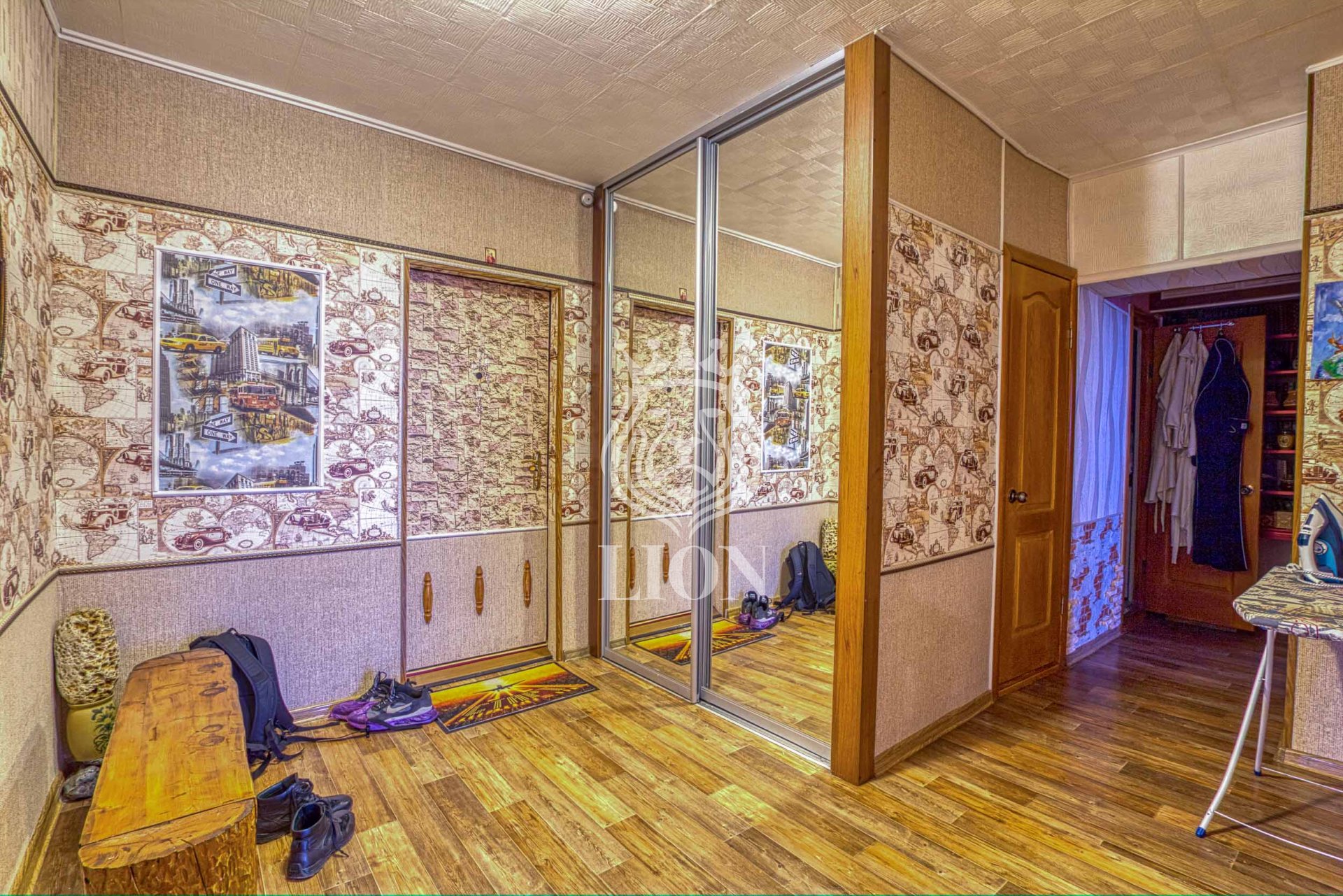 3-к квартира 80 м² 7/9 эт., Октябрьская — фото 1