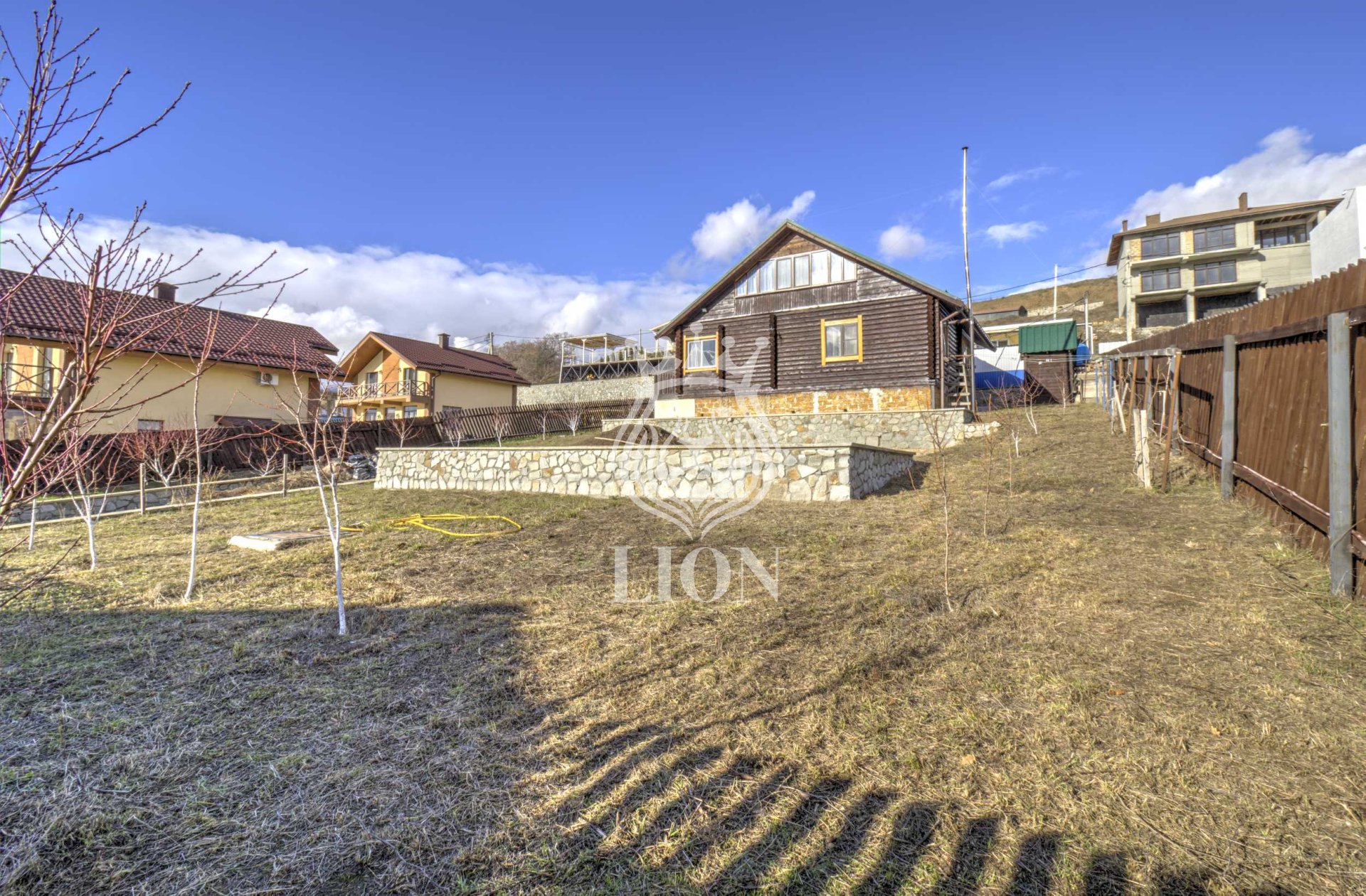 Дом 140 м² на 10 сот., Лучистое — фото 3