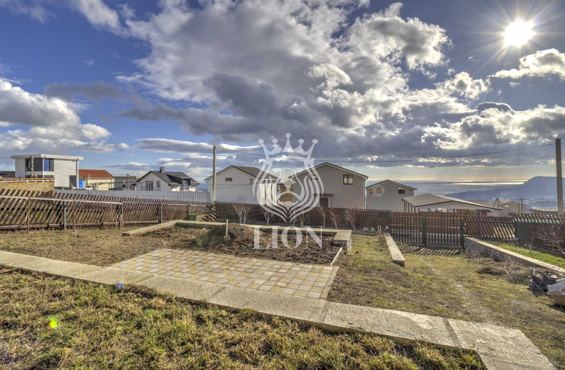 Дом 140 м² на 10 сот., Лучистое — фото 11