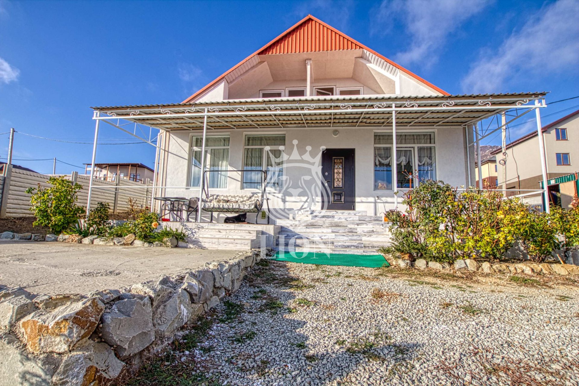 Дом 162 м² на 9 сот., Лучистое — фото 1