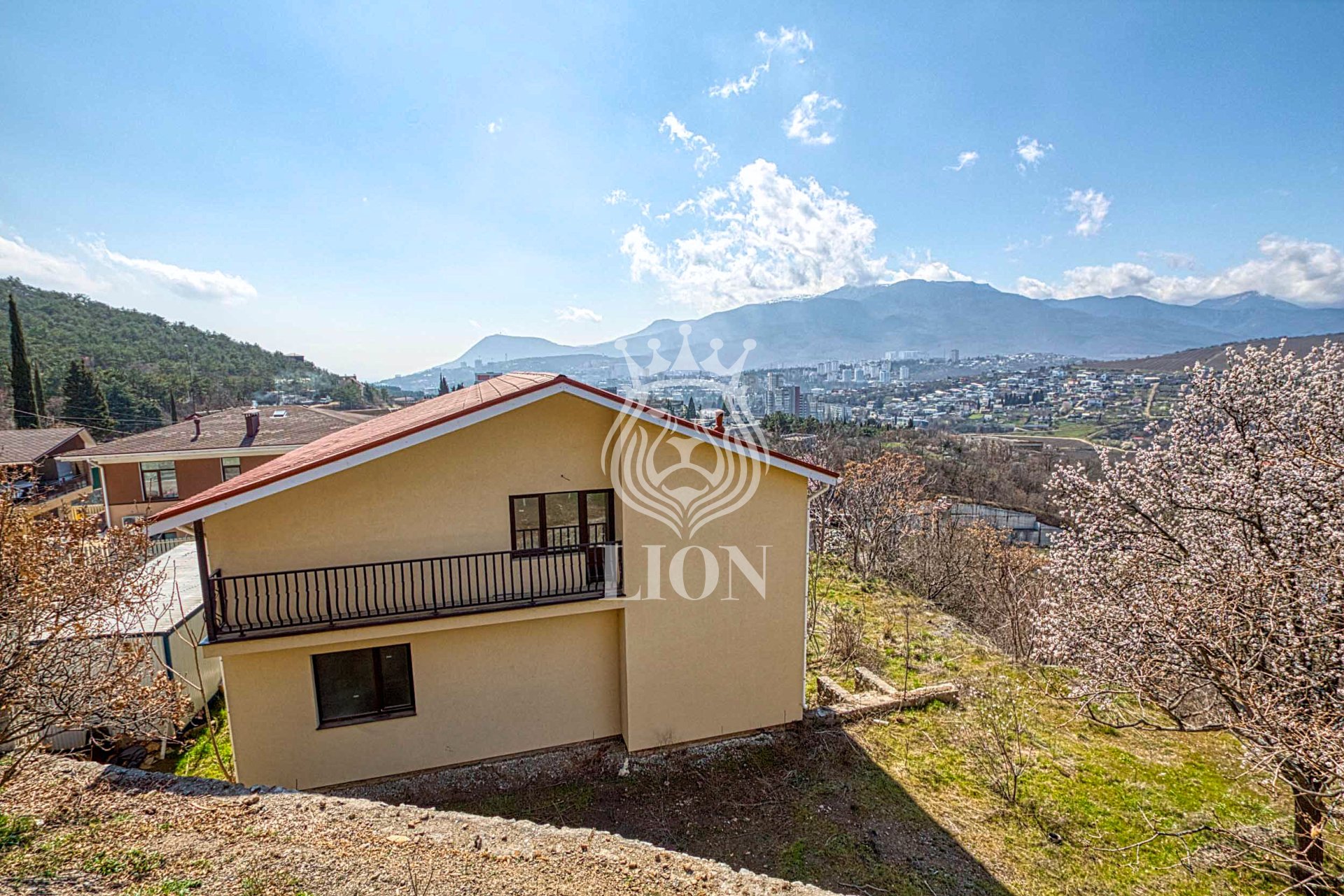 Дом 220 м² на 8.5 сот., Семидворье — фото 2