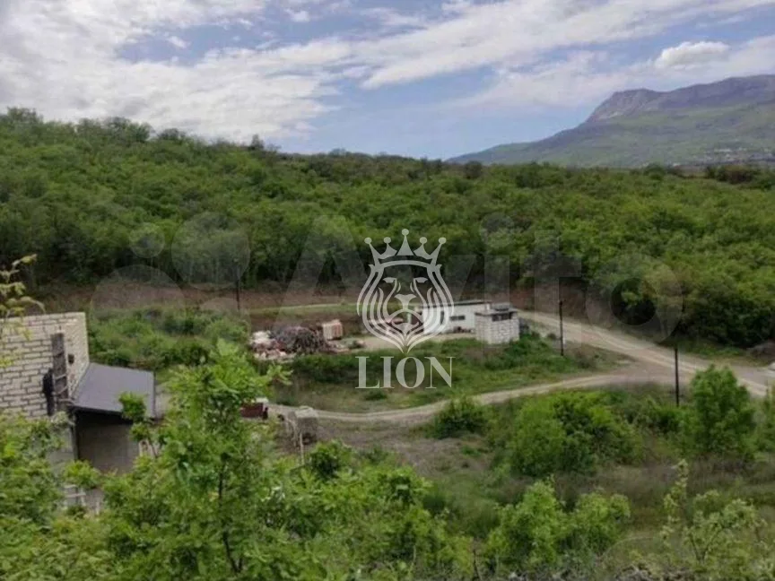 Участок 4 сот. ИЖС, Алушта