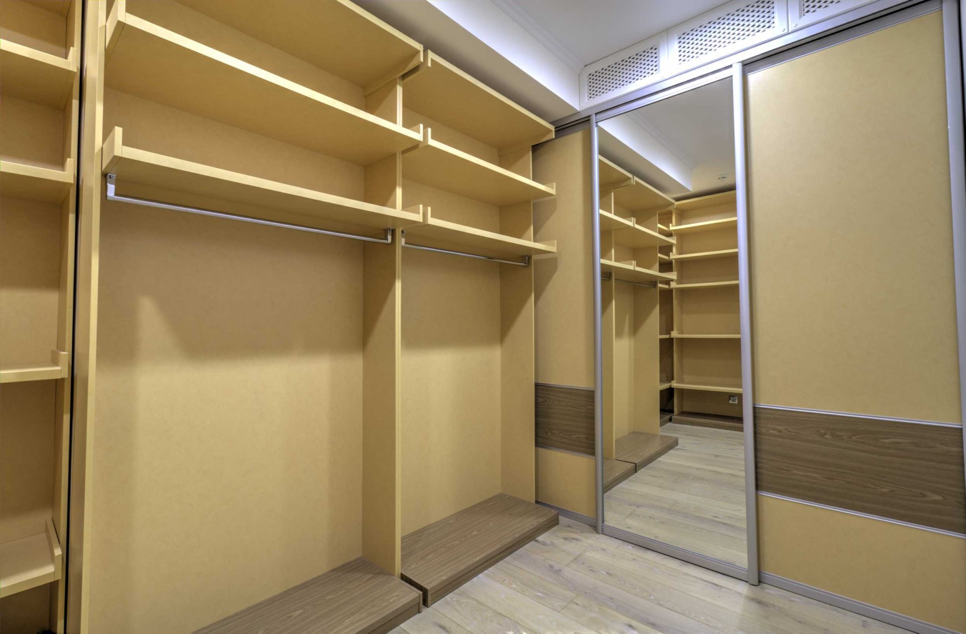 3-к квартира 170 м² 2/7 эт., Парковая