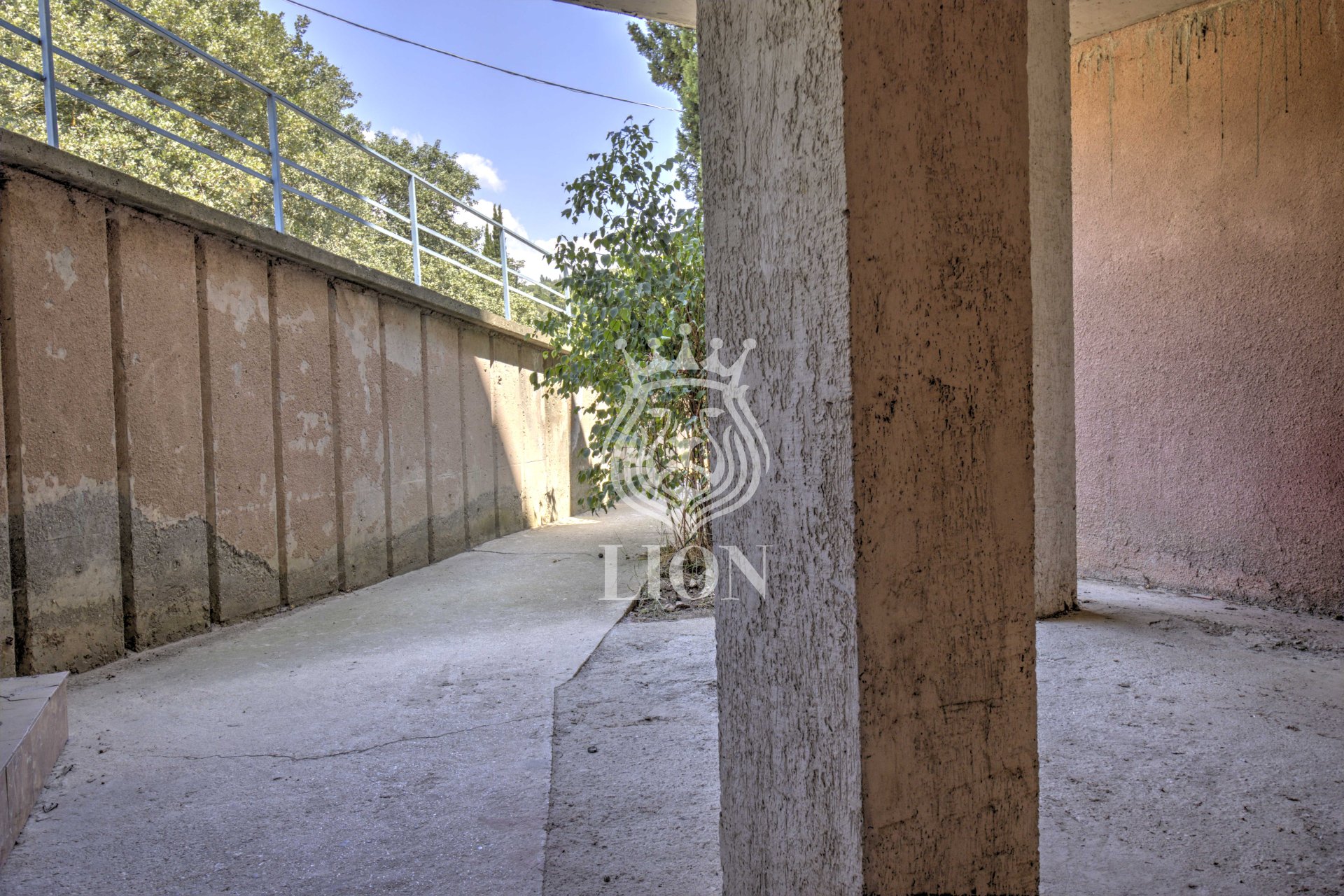 Квартира 470.1 м² 1/4 эт., Судакская