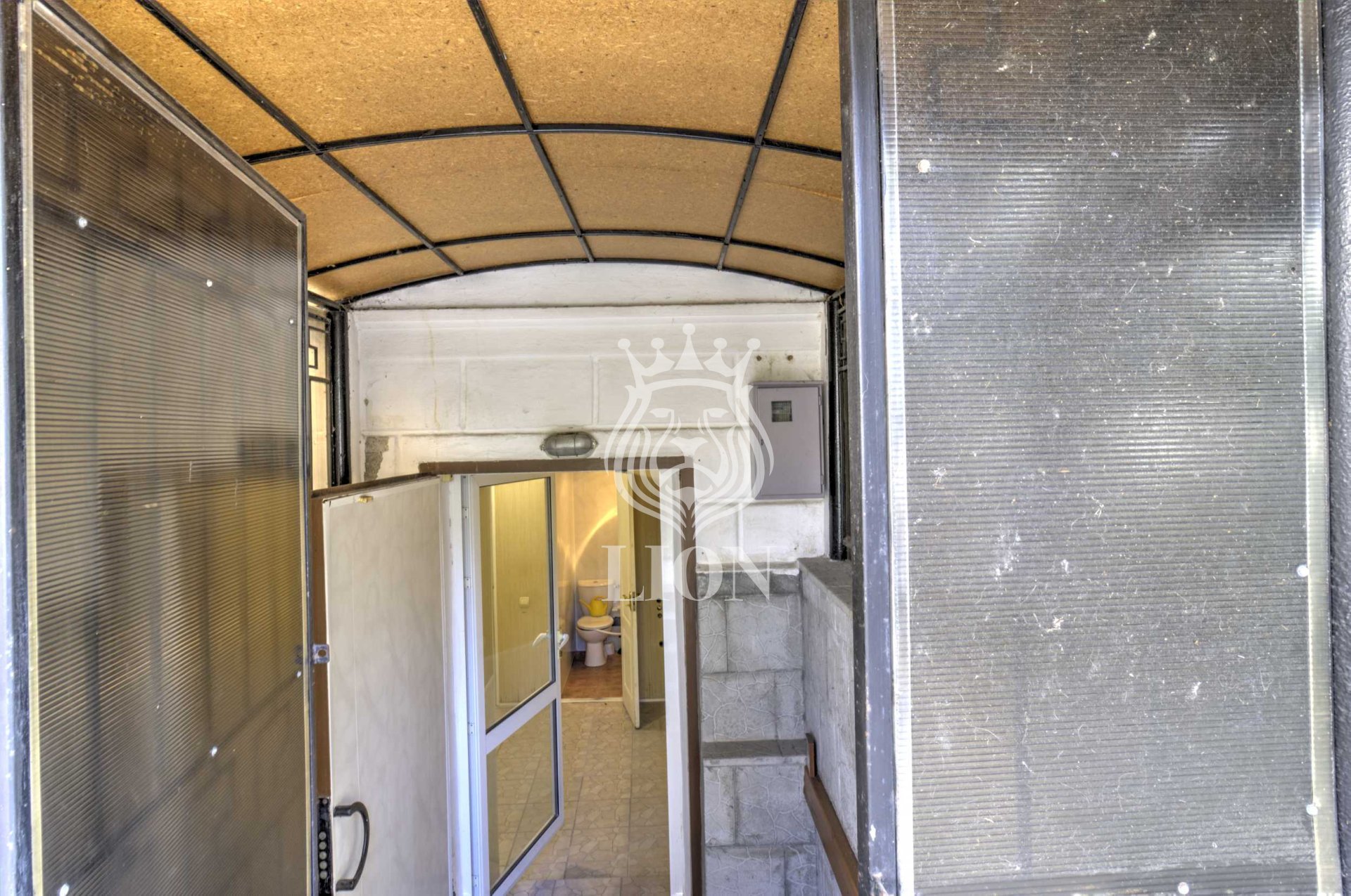 Квартира 20 м² 1/4 эт., 50 лет Октября