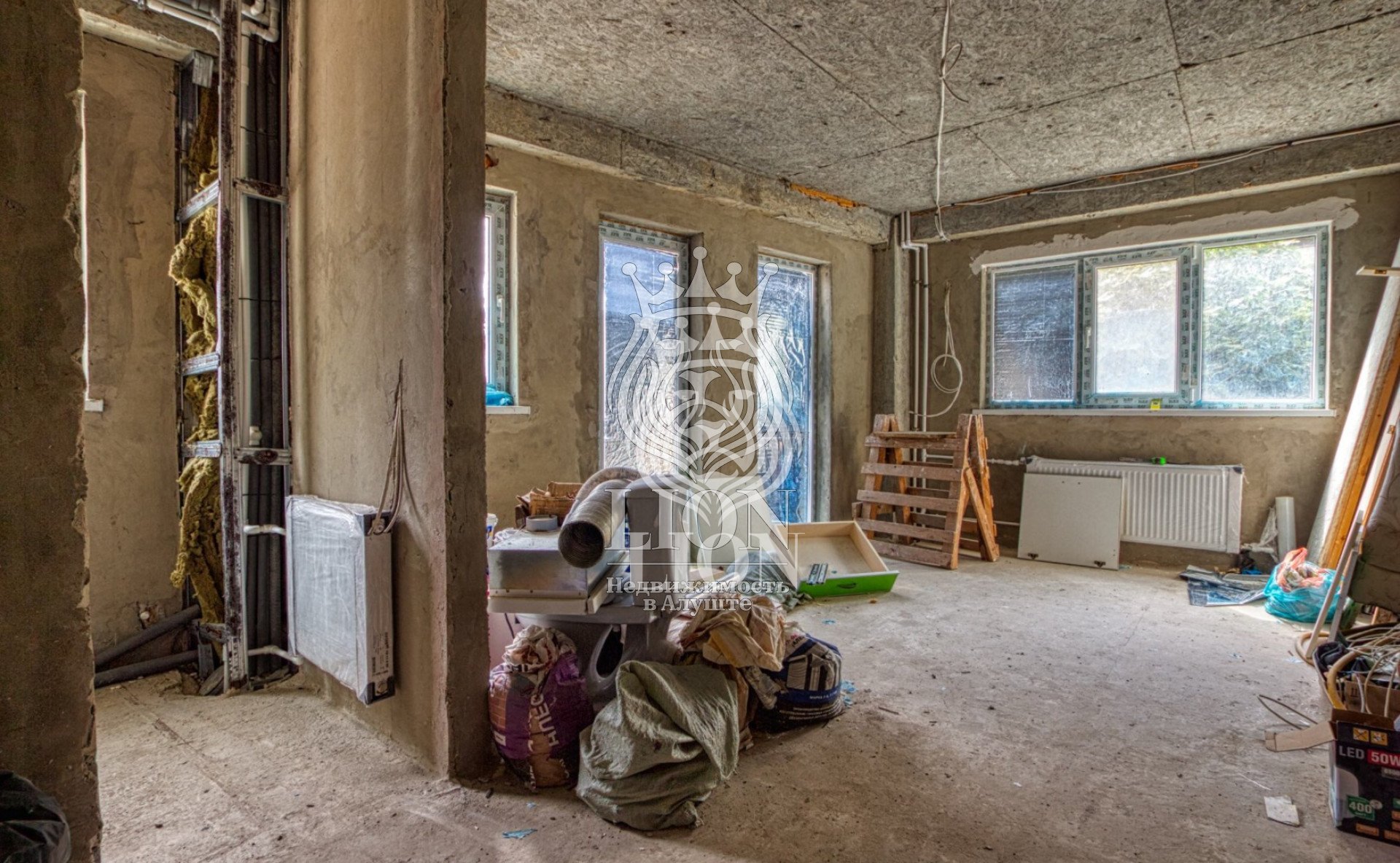 Дом 202.9 м² на 2 сот., Алушта