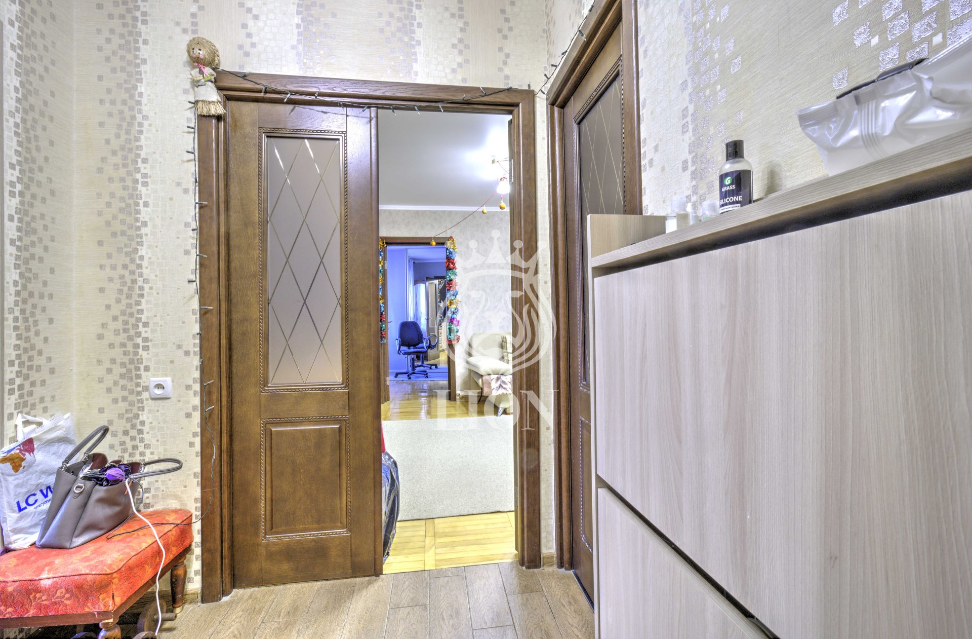 4-к квартира 99.7 м² 2/9 эт., 60 лет СССР — фото 2