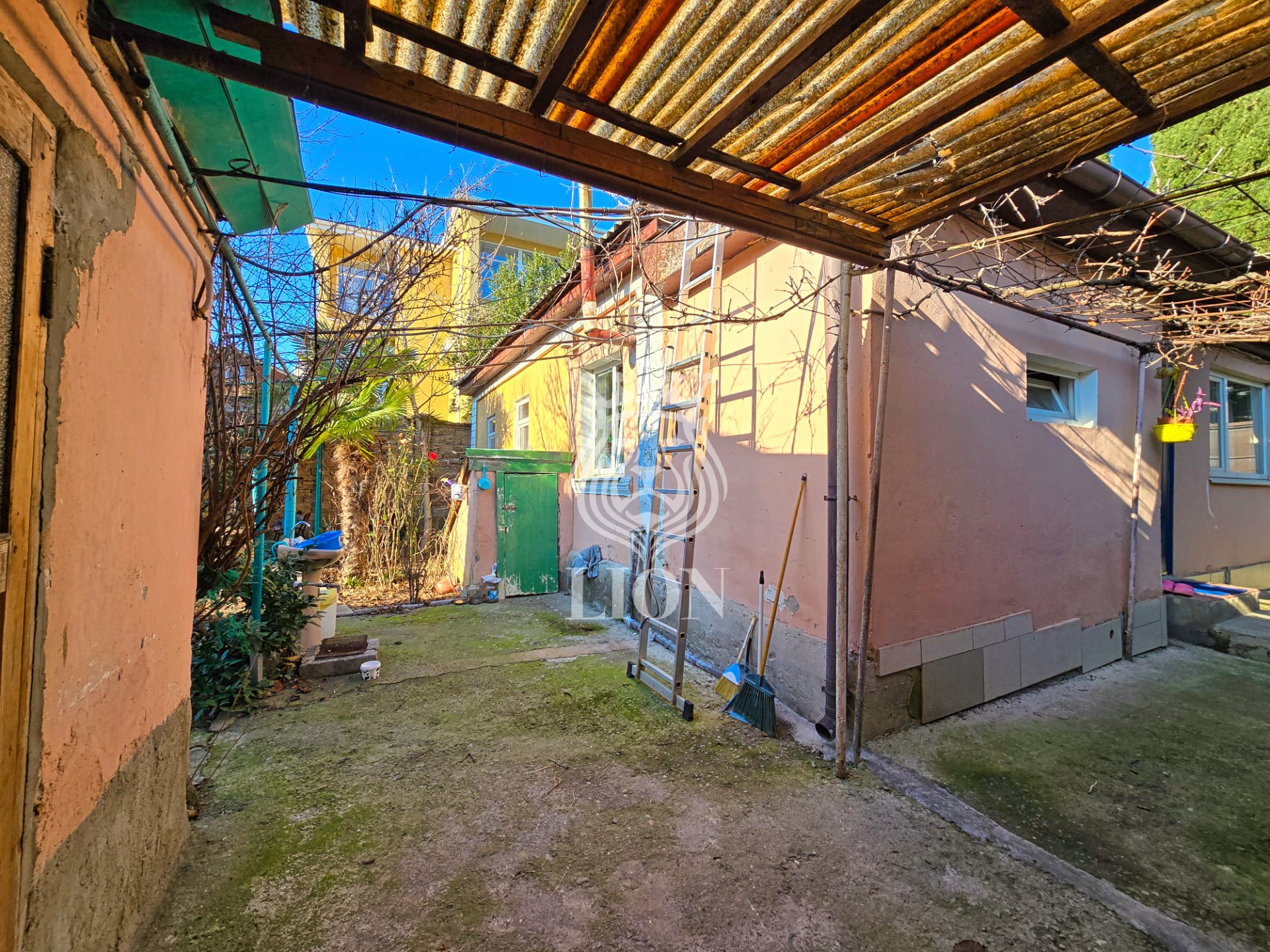 Дом 60 м² на 4.7 сот., Алушта — фото 18