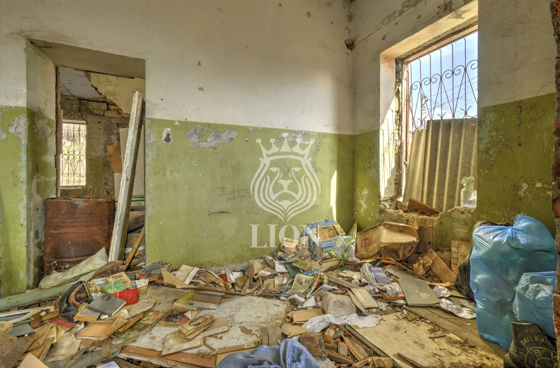 Коммерческая 296.6 м², Лучистое