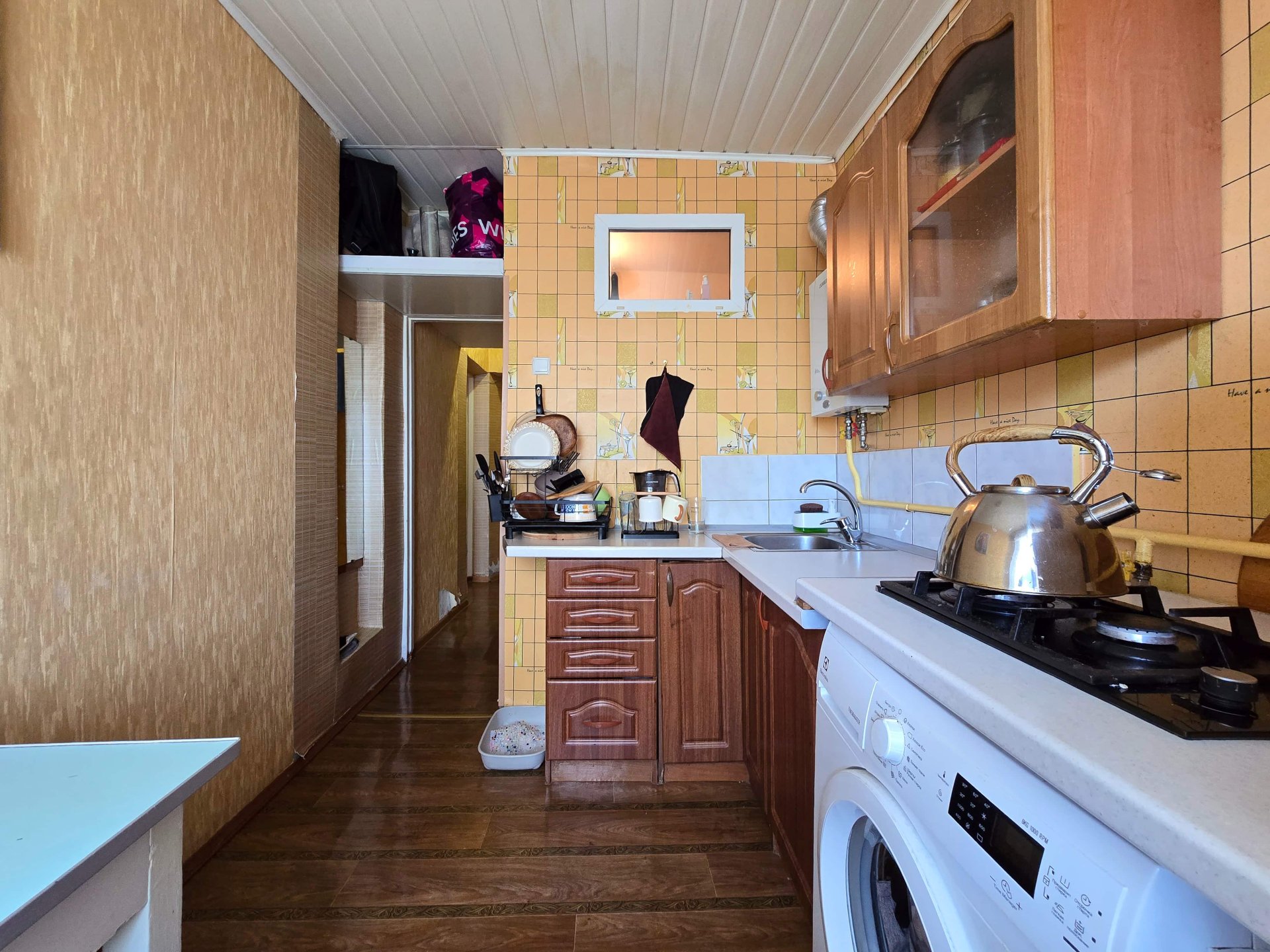 1-к квартира 30 м² 4/4 эт., Октябрьская