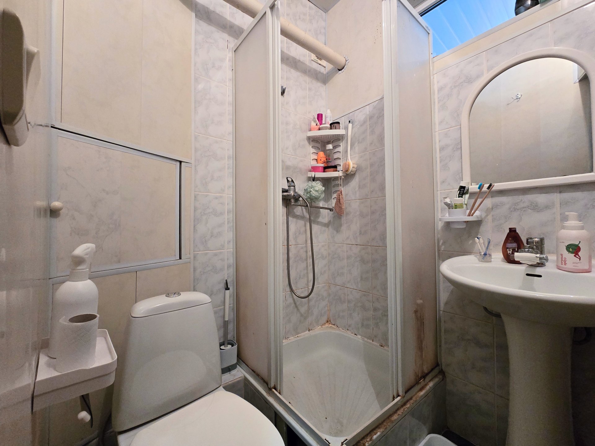 1-к квартира 30 м² 4/4 эт., Октябрьская