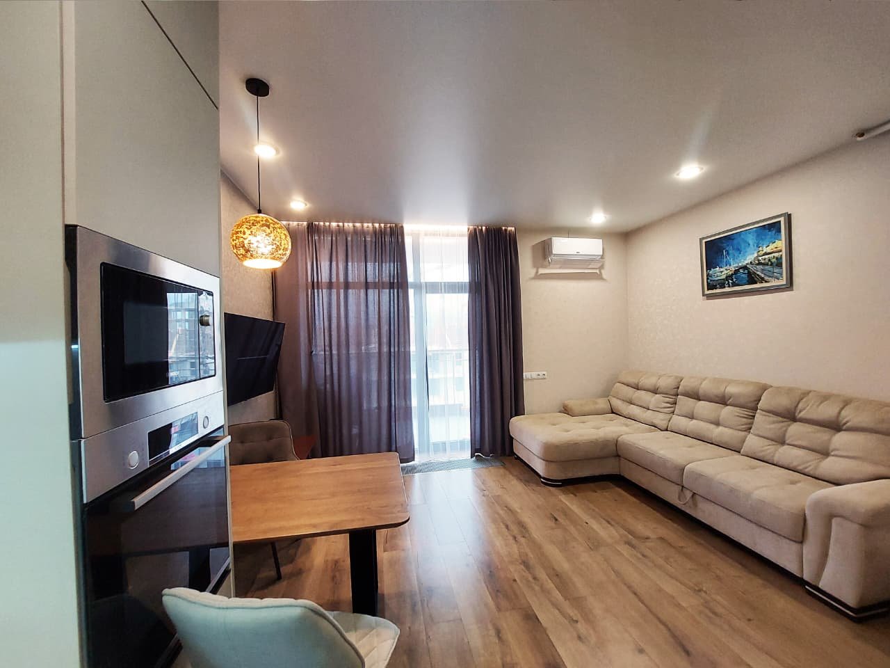 Студия 37.5 м² 11/16 эт., Западная