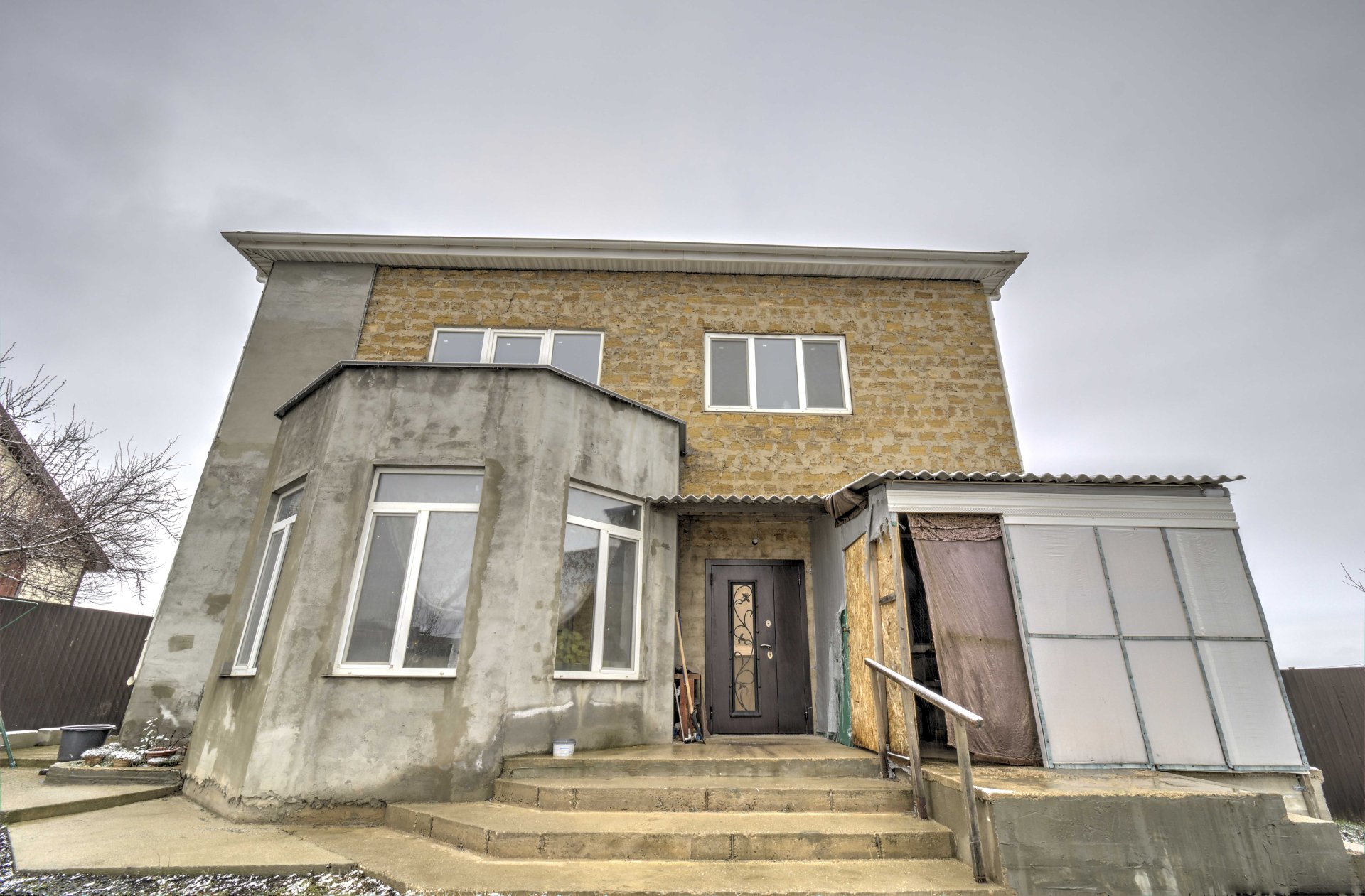 Дом 307.6 м² на 9.32 сот., Заречное