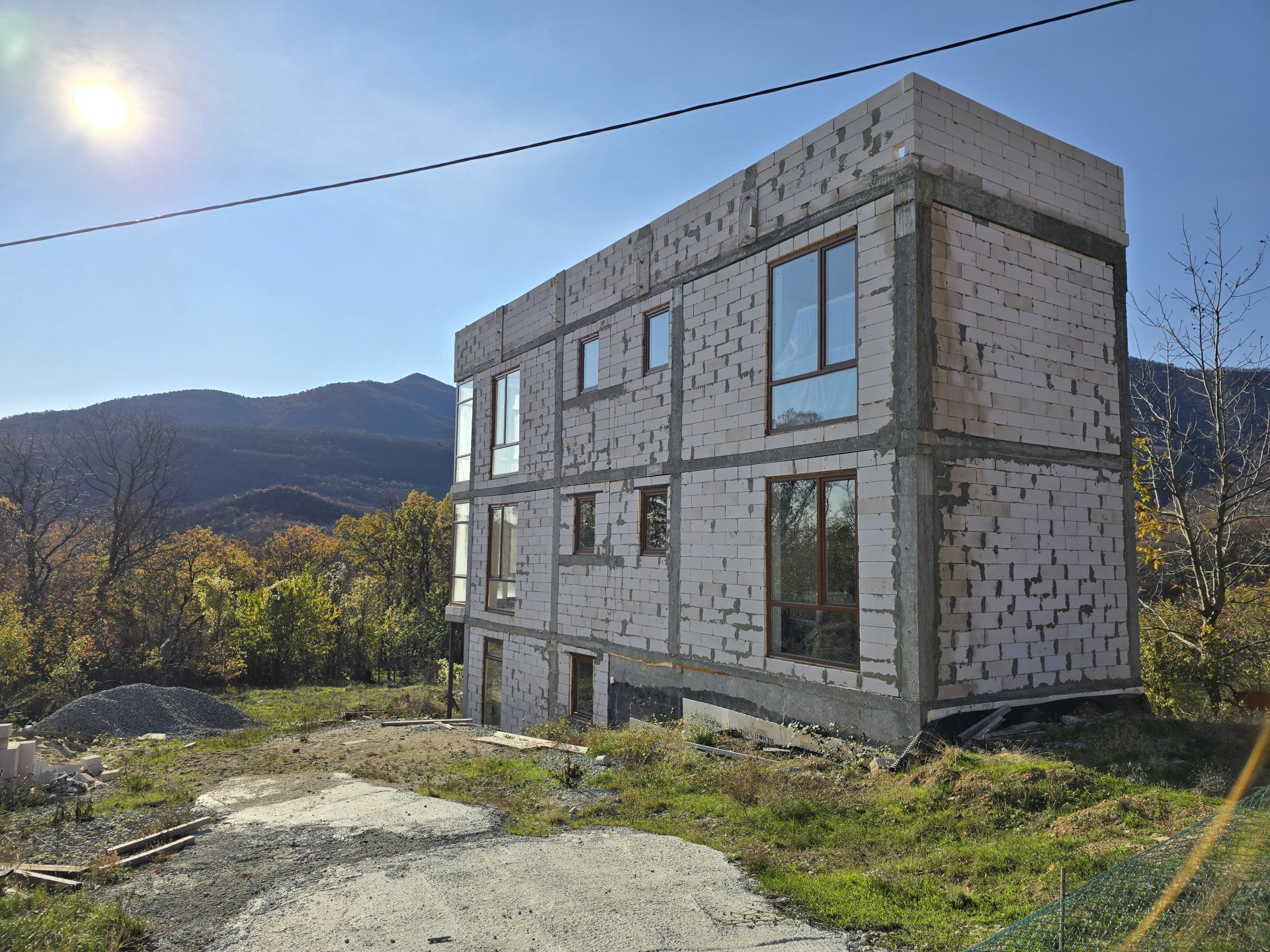 Дом 200 м² на 6 сот., Розовый — фото 2