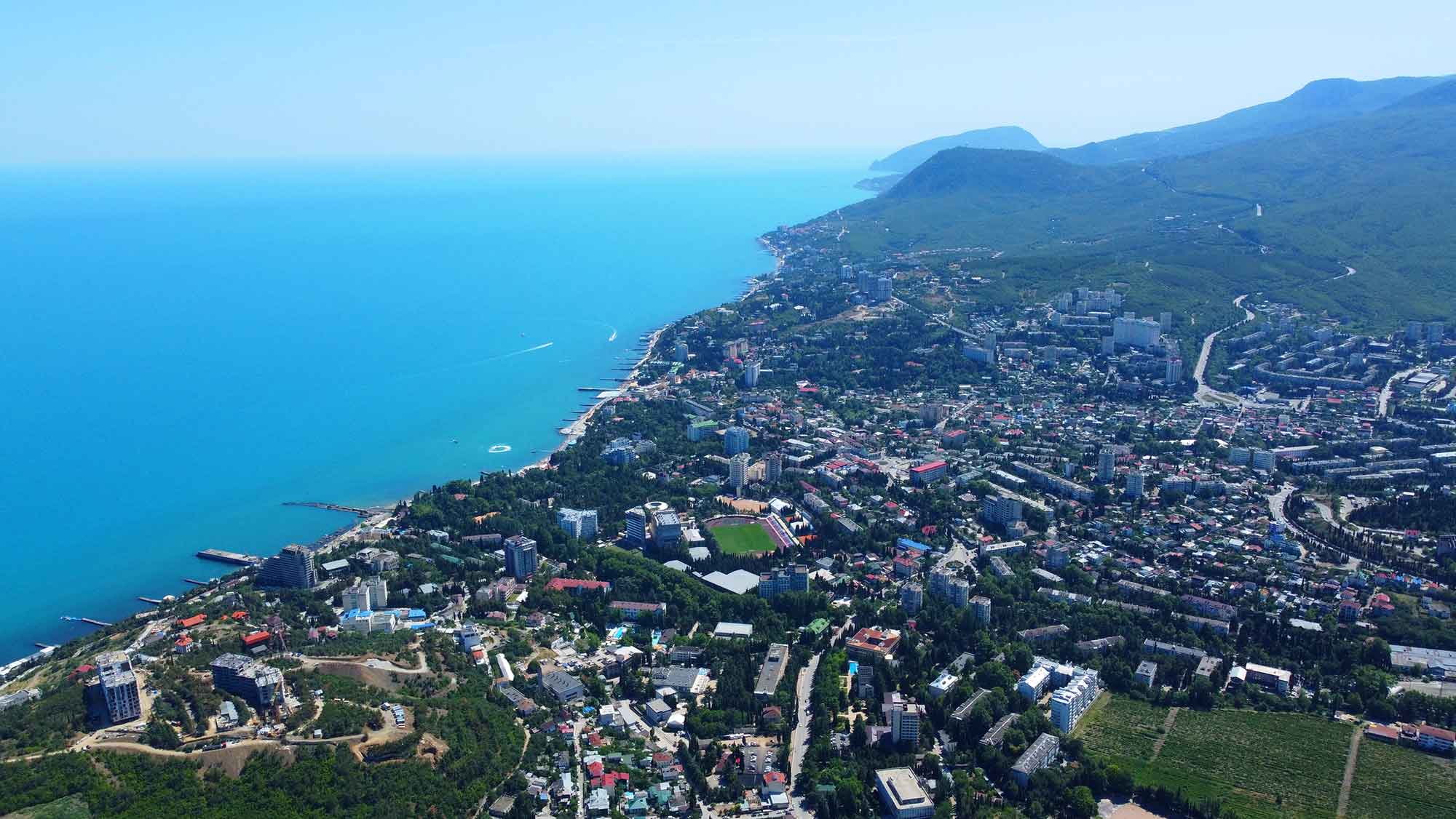 Как купить квартиру в Алуште в 2026 году — пошаговый гайд