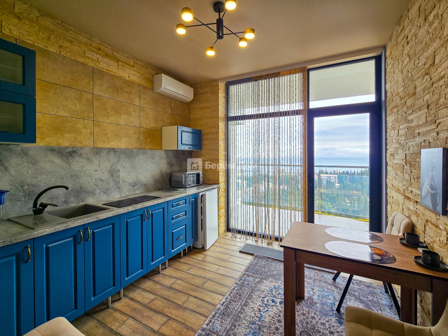 Апартамент с видом на море — фото 15