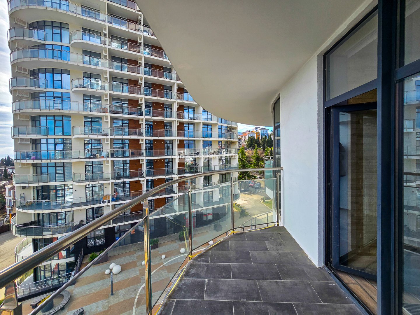 Апартамент с видом на море — фото 21