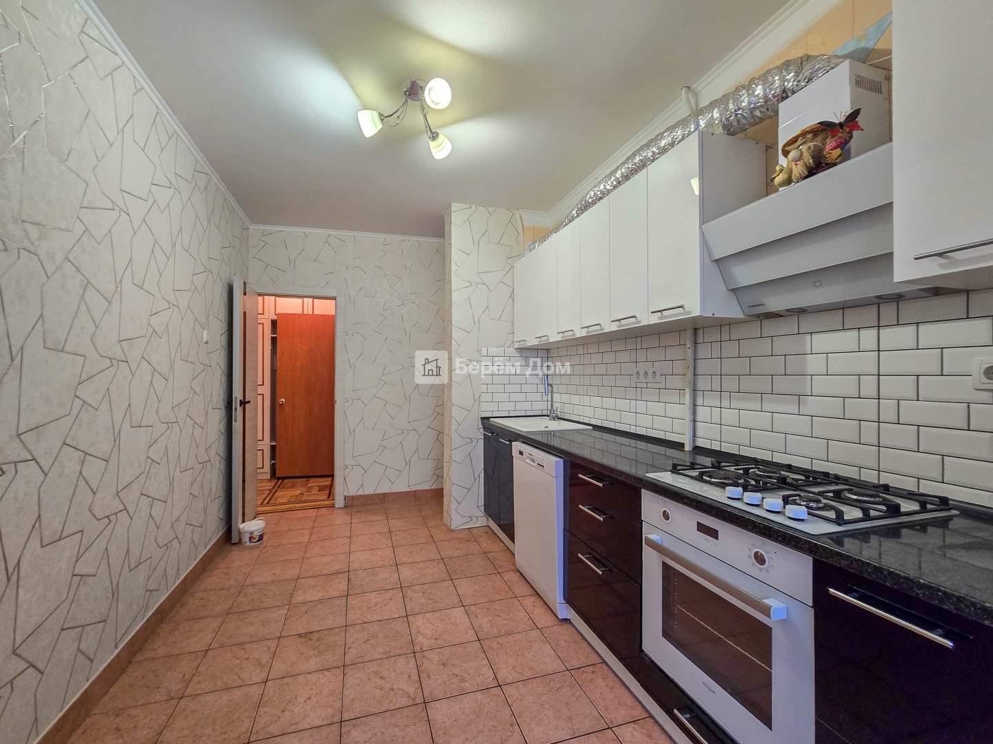 3 комнатная квартира на пр. Победы 