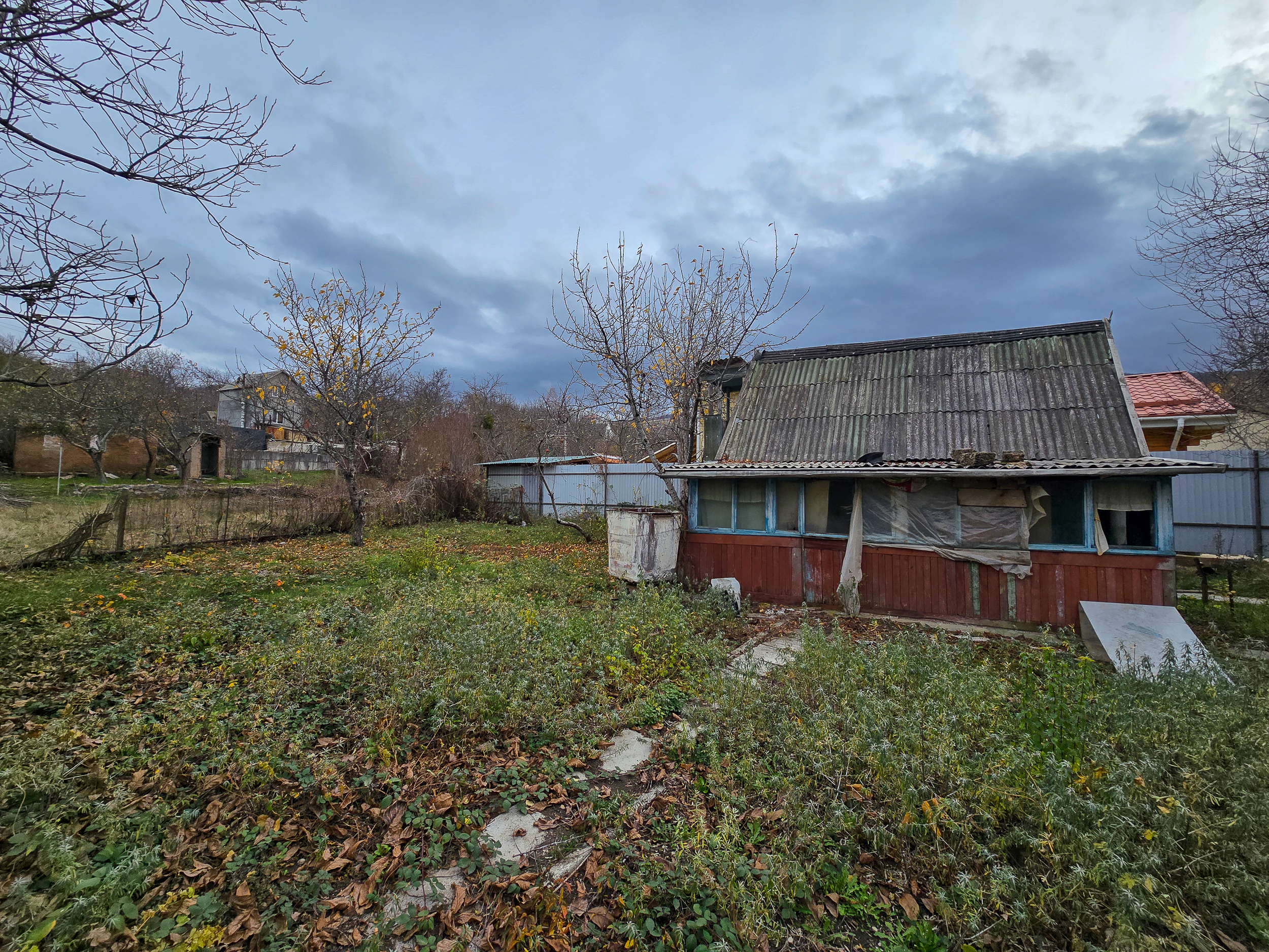 Ровный участок в центре с. Мраморное — фото 9